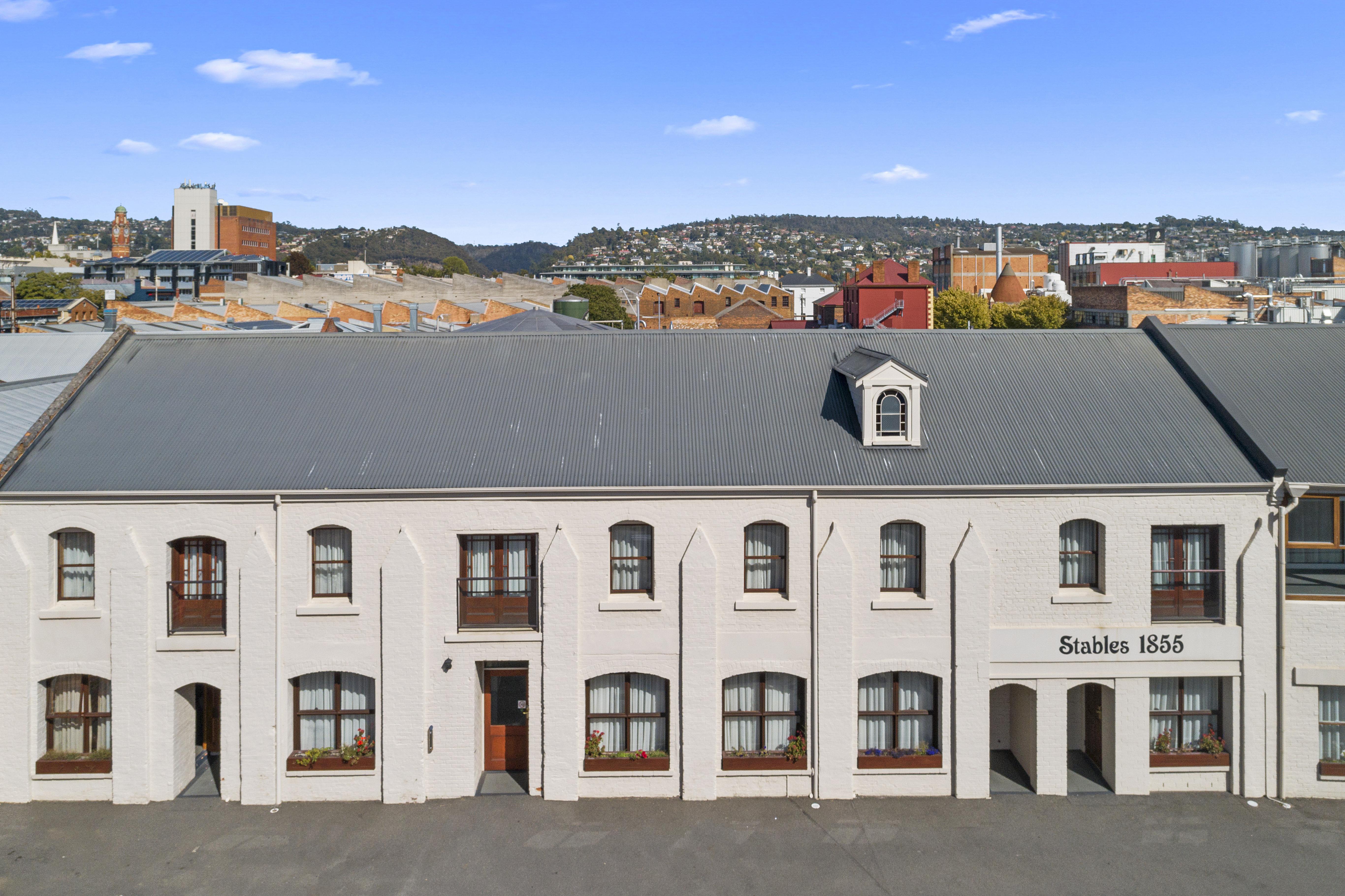 The Grand Hotel Launceston Exterior photo